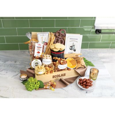 Olive & Cocoa Farmstead Gourmet Large Crate - ECO