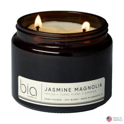 Bia Candle Co. Grande Candle Magnolia - 15 oz. - Chase Business Banking - Spanish