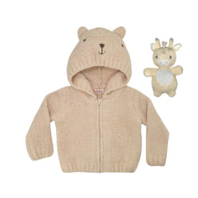 Chenille Sweater and Hand-Crochet Giraffe Rattle Gift Set - Chase Business Banking - Spanish