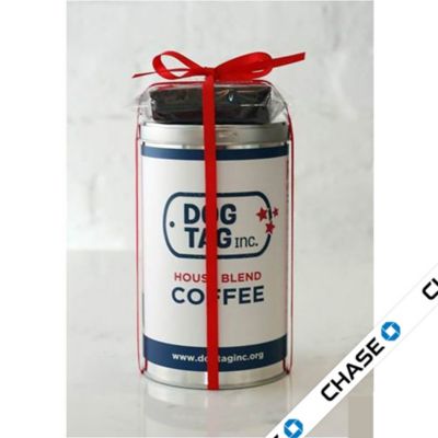 Dog Tag Bakery Coffee Tin and Brownie - Chase Commercial Banking - Spanish