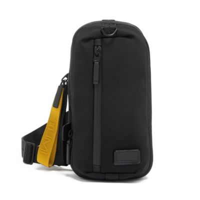 TUMI Tahoe Lookout Expandable Sling